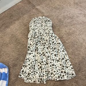 Women’s Strapless Dress